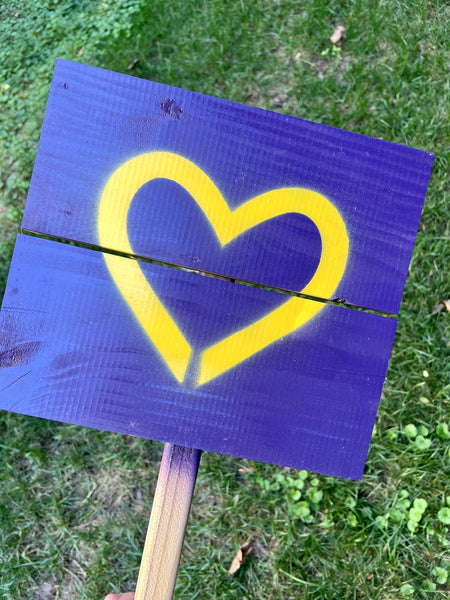 Yard sign - Dark purple with golden yellow